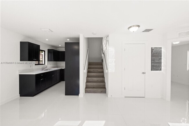 Building Photo - 2243 NW 50th St Rental
