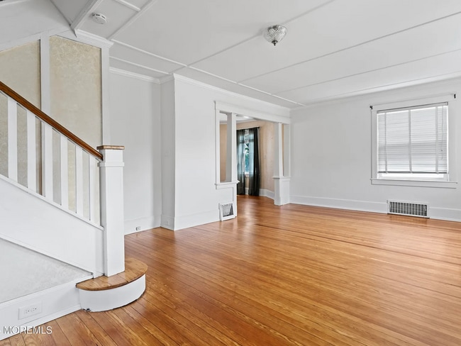 Photo - 42 Chestnut St