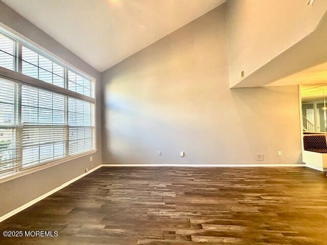 Photo - 116 Wellington Ct