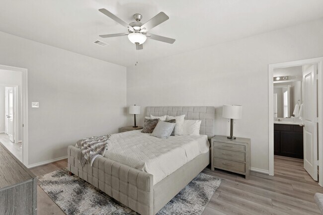 Photo - 1417 Acorn Mdw St