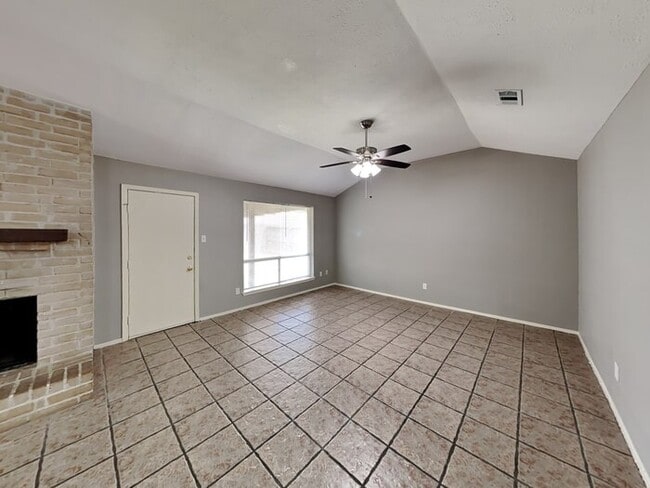 Photo - 24030 Griffin House Ln