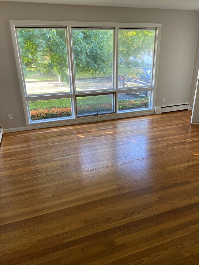 Photo - 11 Brierway Dr