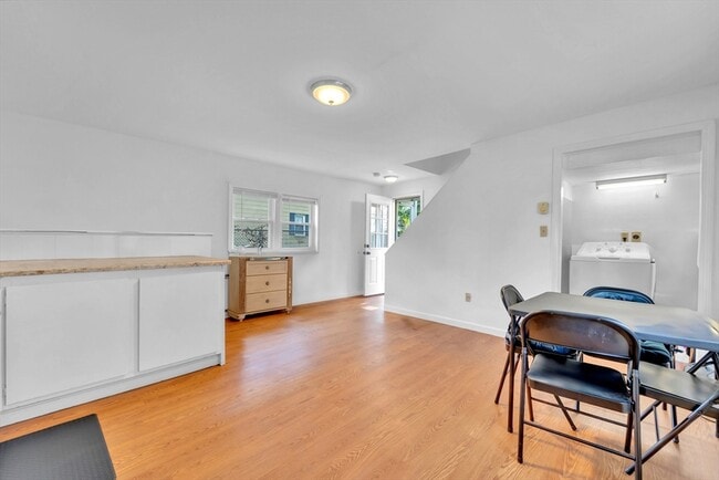 Photo - 2 North St Unit 3