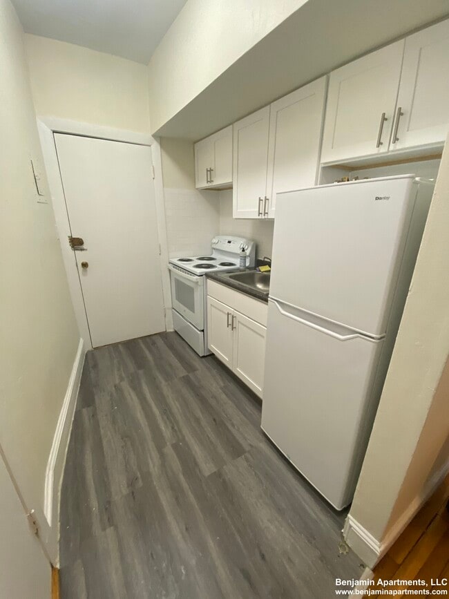 Photo - 33 Lancaster Terrace Unit 206