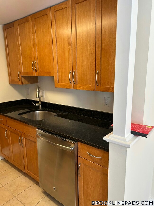 Photo - 80 Thornton Rd