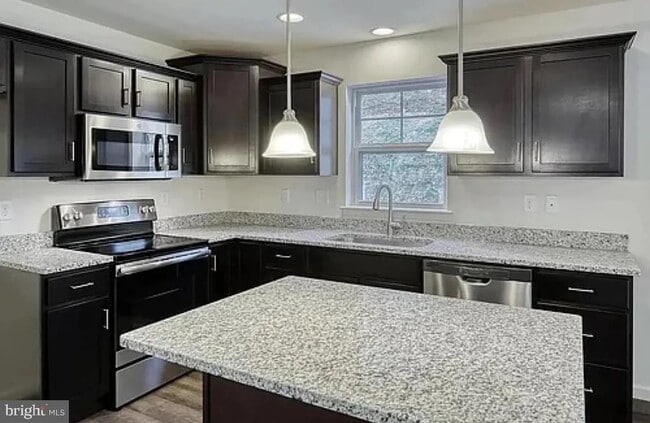 Photo - 130 Copperleaf Dr