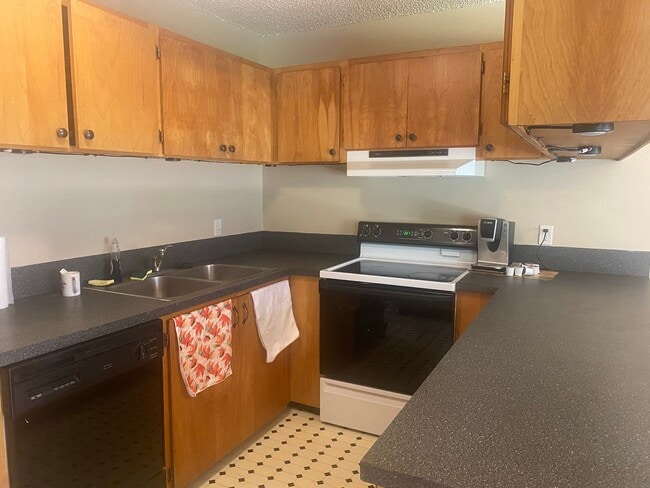 Photo - 1220 NW State St Unit 45