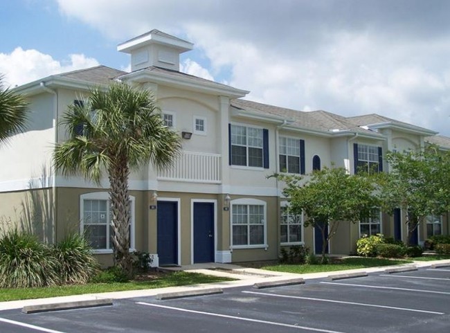 Park at Palm Bay Apartments - Park at Palm Bay Apartments