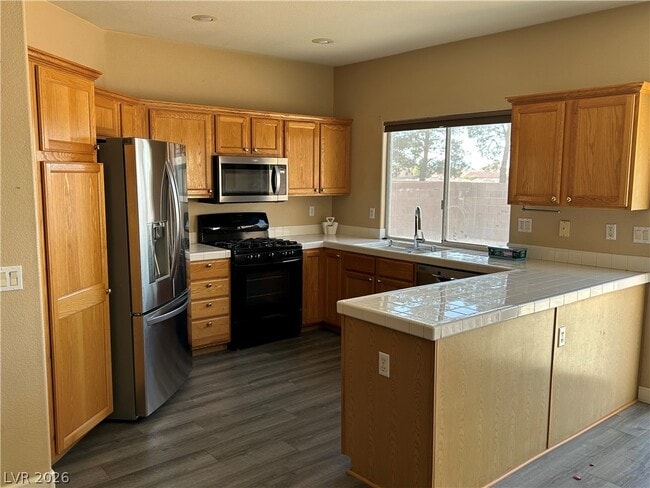 Photo - 1094 Silver Stone Way