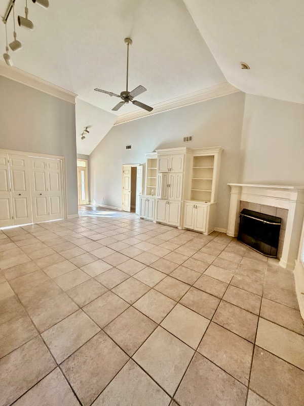 Photo - 430 Shadowood Dr