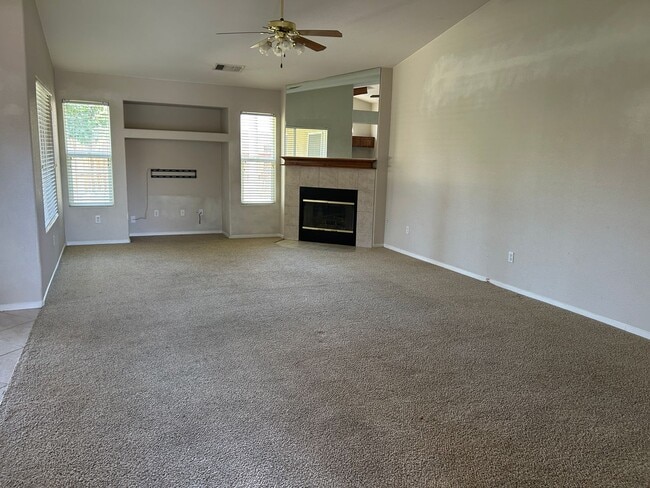 Photo - 3 Bedroom in Desired Neighborhood