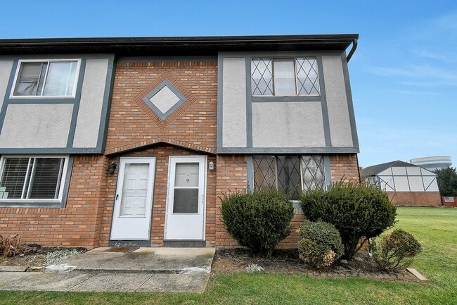 Photo - 1925 Slaton Ct