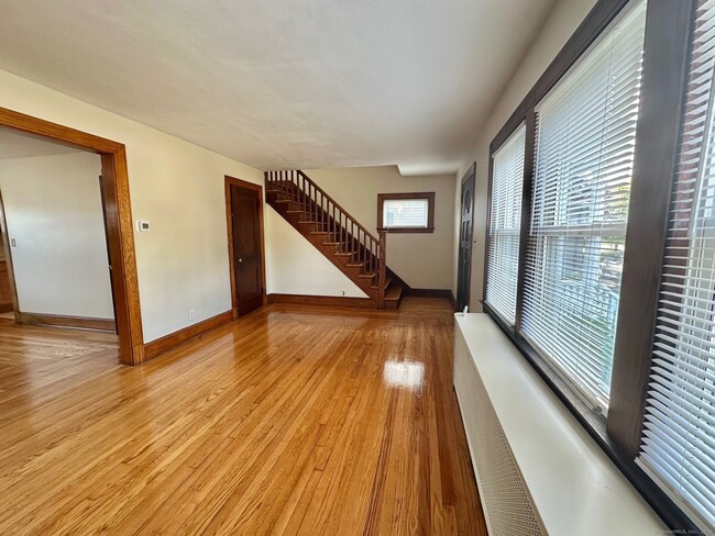 Photo - 93 Kimberly Ave