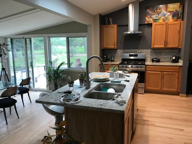 Photo - 11810 N Schwemer Ln