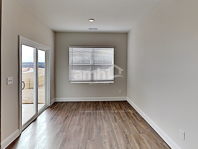 160 Legacy Dr