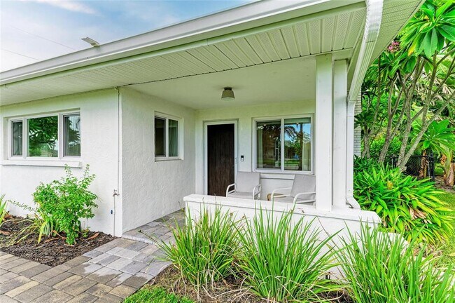302 San Marco Dr