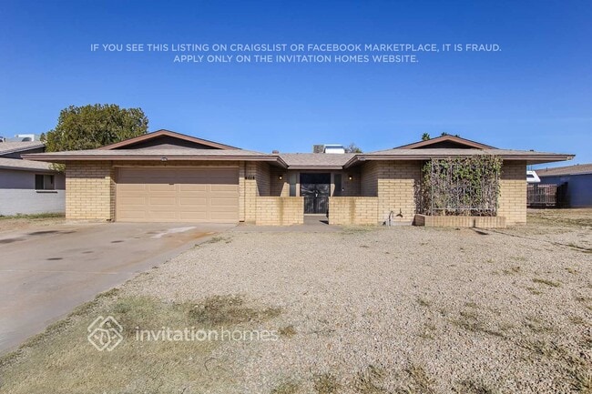 Building Photo - 4614 W Sunnyside Ave