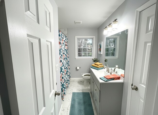 Photo - 1695 Buford Dr