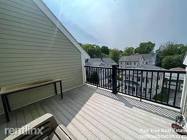4 br, 3 bath House - 6 Cufflin St Apt 1E - 4 br, 3 bath House - 6 Cufflin St Apt 1E