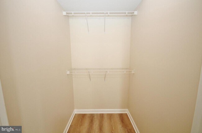 Photo - 7532 Coxton Ct Unit 122