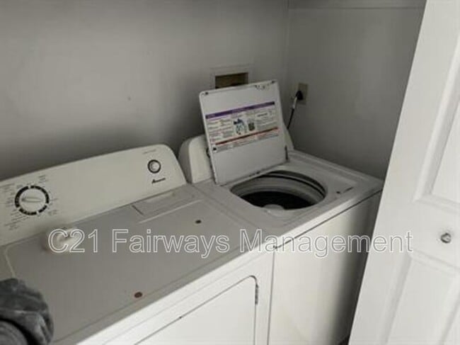 Photo - West 4th Avenue - 937 Condo