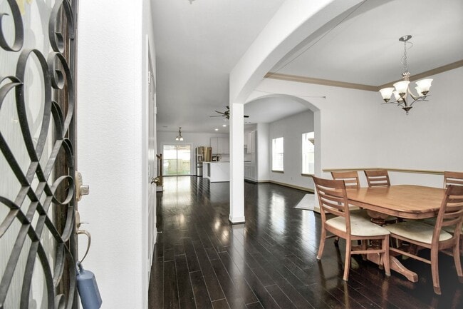 Photo - 11010 Riggs Mill Ln
