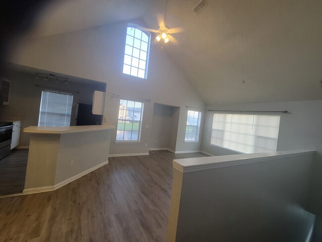 Photo - 9077 Lee Vista Blvd