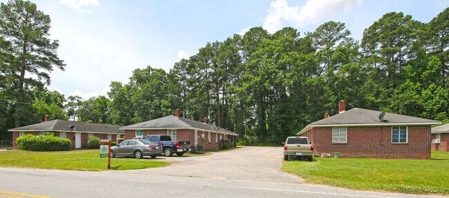 2 Bedroom, 1 Bath in West Columbia - Avail... - 2 Bedroom, 1 Bath in West Columbia - Avail... House