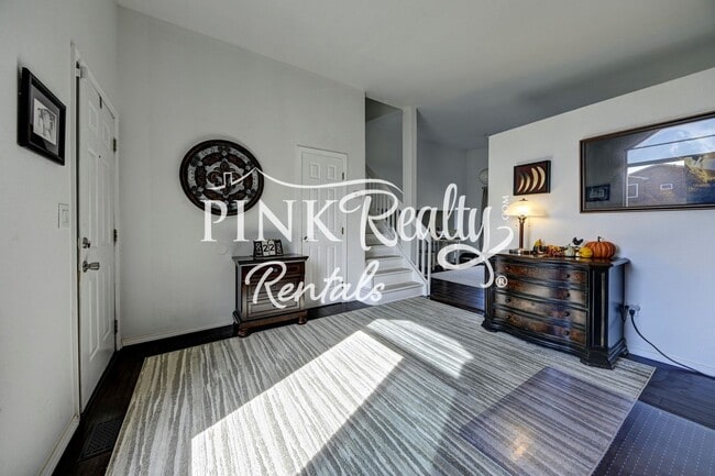 Photo - 4942 Galileo Dr