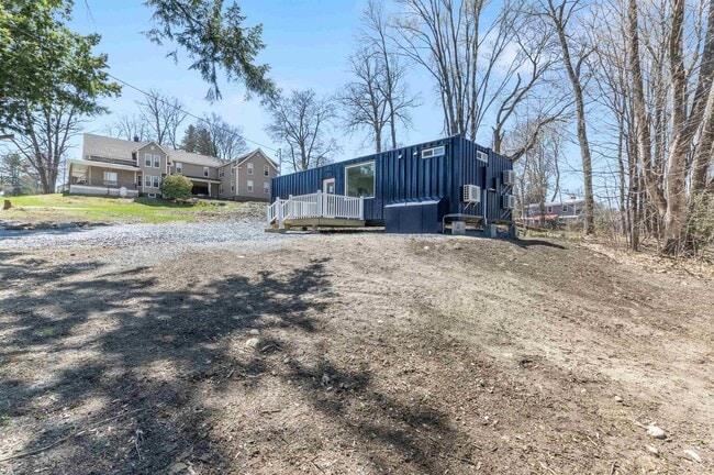 Photo - 15 Highland Ave