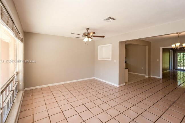 Photo - 7619 Kismet St