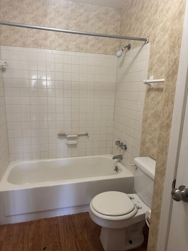 Photo - 1 BD/1BA - Center of Fort Walton Beach Unit 12