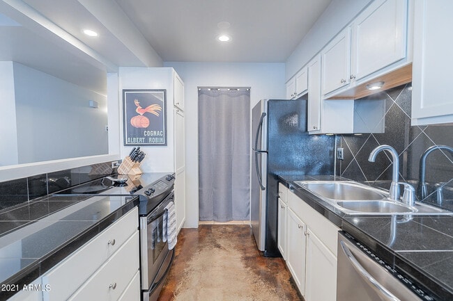 7321 E Northland Dr Unit 9