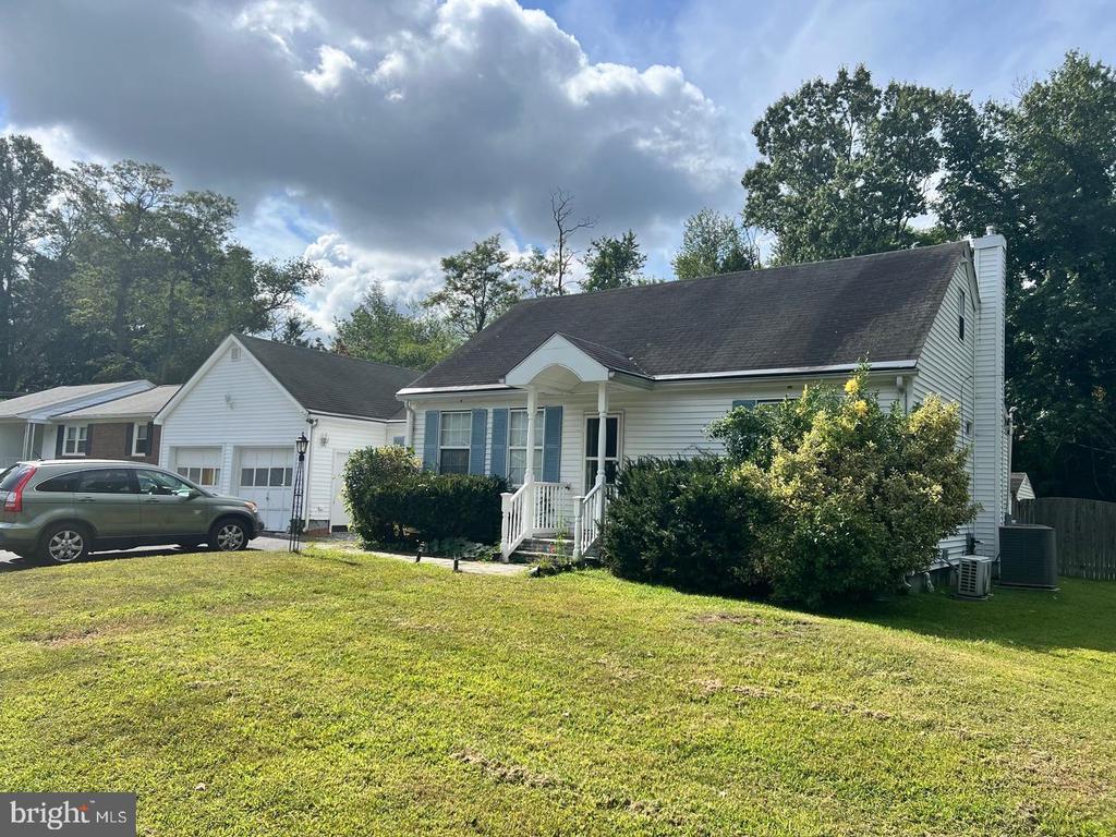 Photo - 420 Villanova Rd