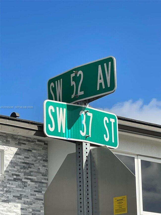 Photo - 3770 SW 50th Ave