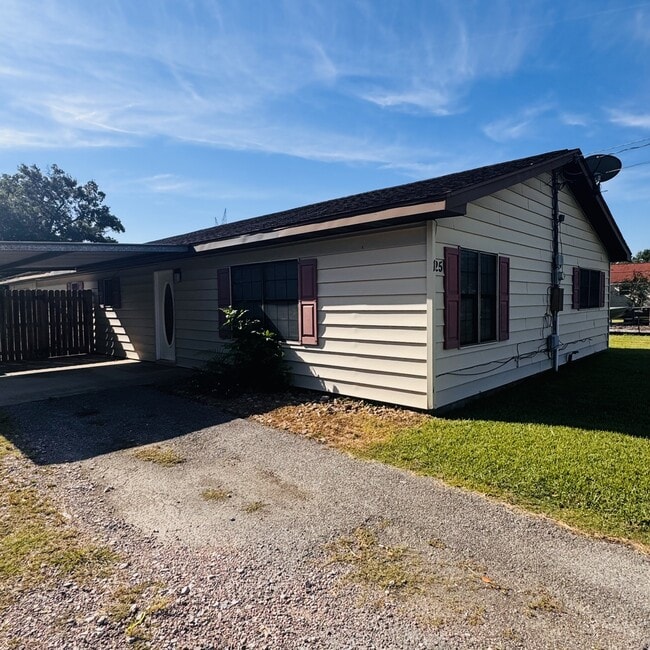 Building Photo - 125 2nd Ave Rental