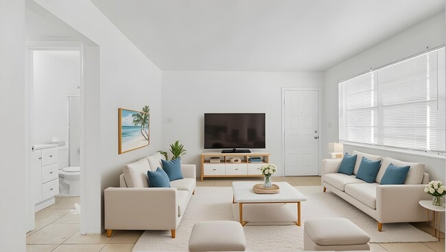 Photo - 711 SE 15th St Unit 5