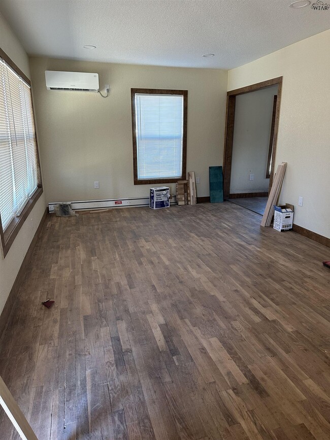 Photo - 3113 Borton St