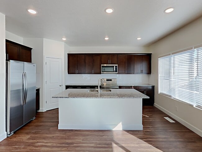 1288 N Rickshaw Ln