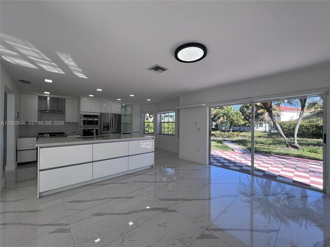 Photo - 109 Gables Blvd