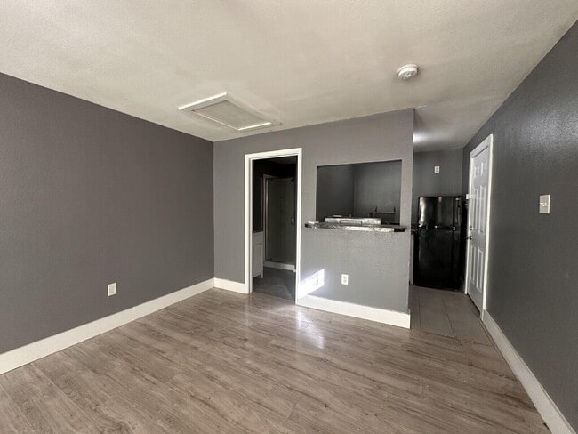 Photo - 2622 32nd St