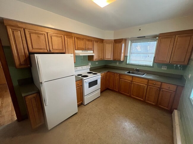 Photo - 1648 Clarence Ave Unit 1R