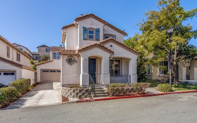 Building Photo - 411 Canyon Ct