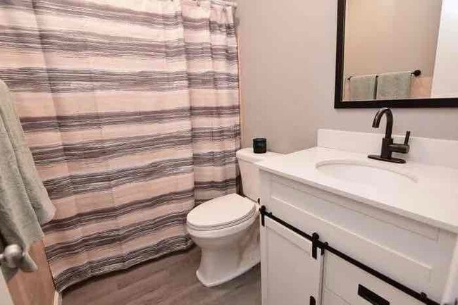 Photo - 1626 18th St