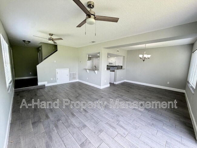 Photo - 1334 Washington Palm Loop Unit A