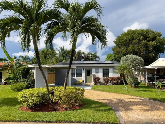 Photo - 201 NE 16th Ct