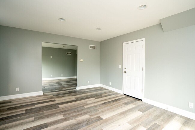 Photo - All Utilities Included!! Freshly Remodeled Upper Unit Duplex. A must see!! Unit 13 Mohawk Upper