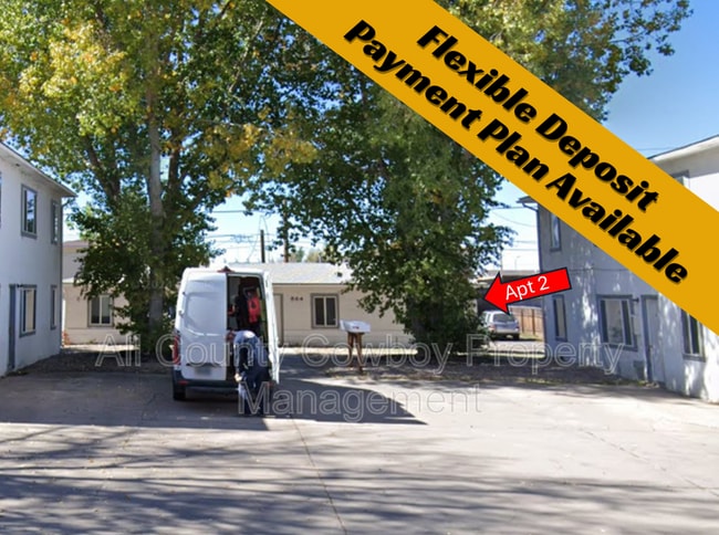 Building Photo - 864 N 5th St Unit Apt 2