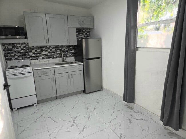 Photo - 14920 NW 10th Pl