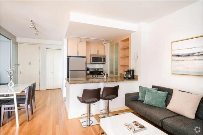 Building Photo - 3 bedroom in New York NY 10004 Unit 9G Rental